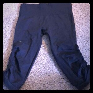 Seamless crops LULULEMON 🍋